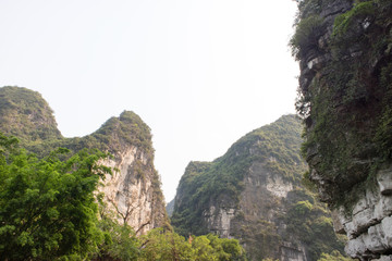 The scenery of Trang An and Hoa Lu / 世界遺産チャンアンと古都ホアルーの風景