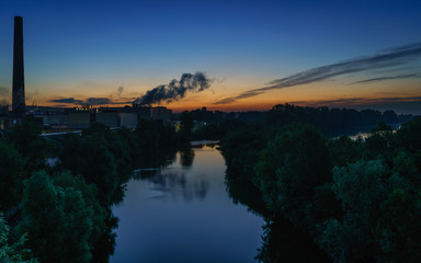 Industrieromantik bei goldener Stunde