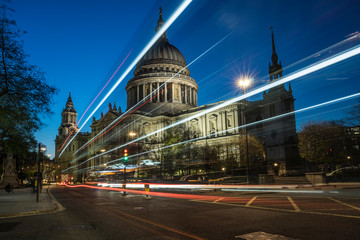 Traffic in front of St Pauls Cathedral.