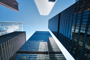 Fototapeta na wymiar Toronto, Ontario, Canada-5 April, 2019: Scenic Toronto financial district skyline and modern architecture