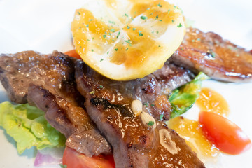 美味しそうな牛肉の料理