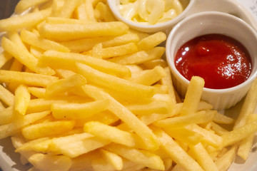 美味しいフライドポテトの写真