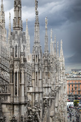 Fototapeta na wymiar Milano cathedral facade and details