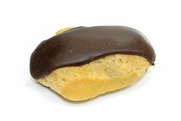 choux sucré sur fond blanc 