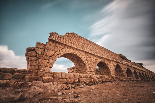 The Aquaduct
