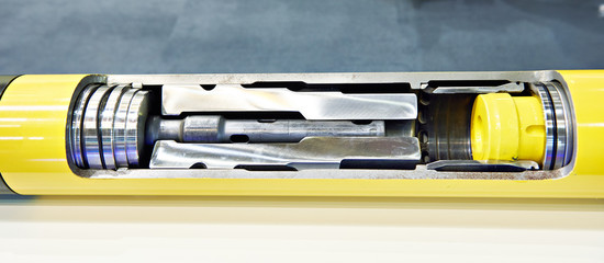 Mining DTH hammer cross section