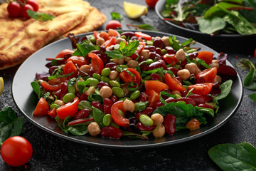 Fresh Beans salad with flatbread and mix of vegetables