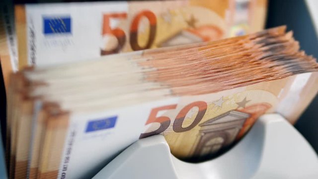 Counting mechanism is processing euros