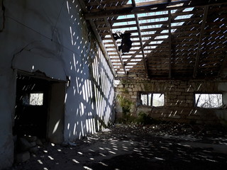 Games of light in the old barracks