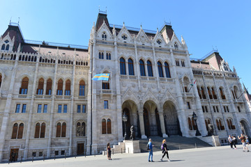 Fototapeta na wymiar Parlamentsgebäude (Budapest)