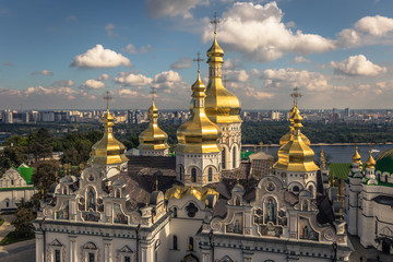 Fototapeta na wymiar Kiev - September 28, 2018: Panoramic view of the Orthodox Pechersk Lavra monastery in Kiev, Ukraine