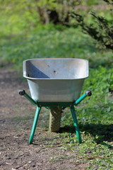 Iron trolley for manual moving of building materials in the garden and in the backyard