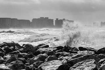Huge waves pound Venice Beach shoreline in Florida