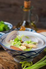 Paphia undulata seafood porridge