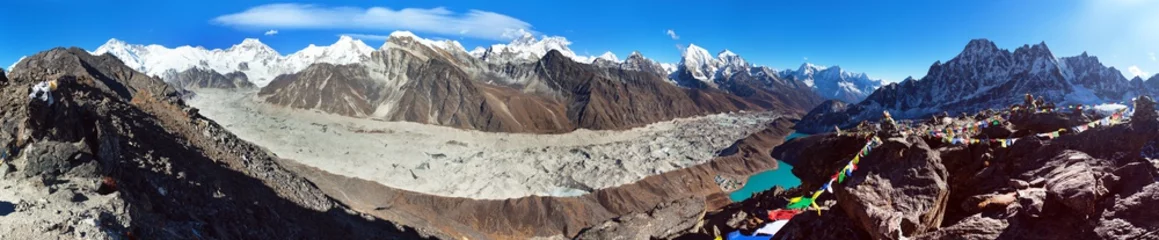 Cercles muraux Cho Oyu Panorama of Mount Everest, Lhotse, Cho Oyu and Makalu