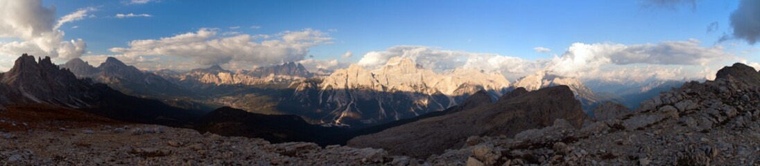 Naklejka premium Sorapis and Cristallo, alps dolomites mountains, Italy