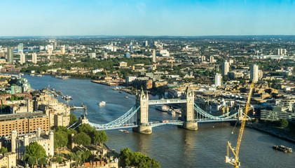 Fototapeta na wymiar London skyline with tower bridge at sunny day