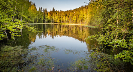 Jezioro Adrspaskie skalne miasto, Teplice nad Metuji © Miroslaw
