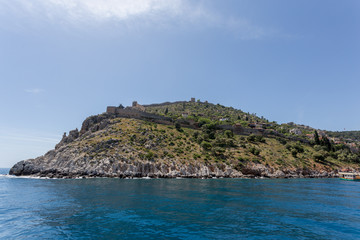 Fototapeta na wymiar Summer travel concept. Castle rock of Alanya