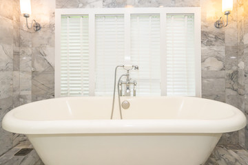 Empty white bathtub decoration interior