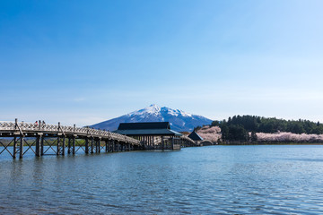 (青森県ｰ風景)鶴の舞橋と岩木山５