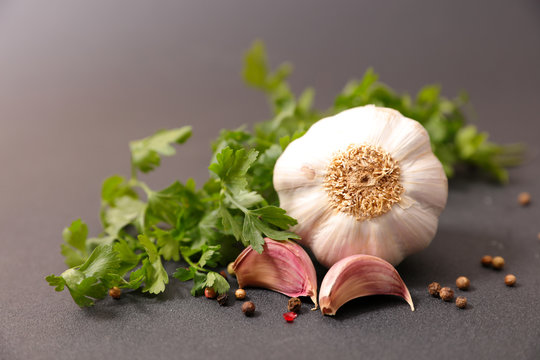 garlic and parsley
