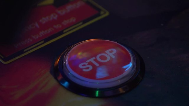 Pressing a stop button in 4k slow motion 60fps