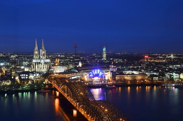 Fototapeta na wymiar Köln Skyline