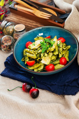 Chicken penne with Pesto sauce