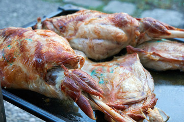 Gegrillte ganze Lamm Haxe 