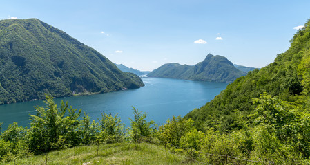 Fototapeta na wymiar Lake of Lugano Switzerland