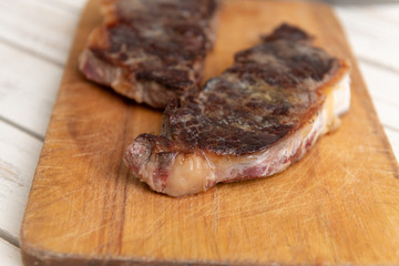  Loin Steaks Cut in Middle 