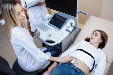 Ultrasound examination of the abdomen in the clinic.