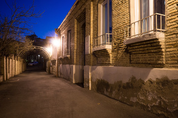 Fototapeta na wymiar streets of sighnaghi at night