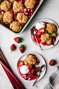 Vegan Rhubarb Berry Cobbler