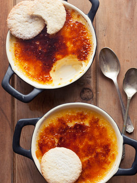 Passionfruit Creme Brulee With Coconut Shortbread