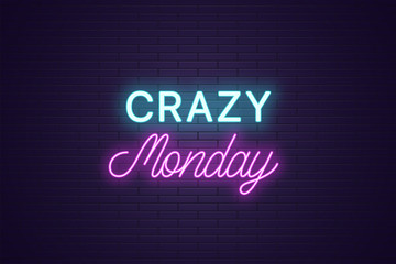 Obraz premium Neon composition of headline Crazy Monday. Text