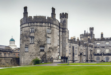 Fototapeta na wymiar Kilkenny Castle, Ireland