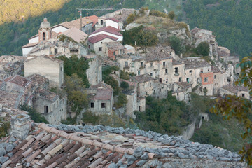 Obraz premium Romagnano al Monte, a ghost town in the province of Salerno in Campania, Italy