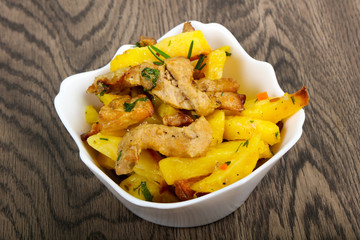 Fried potato with pork