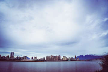 Fototapeta na wymiar Taipei City View and River