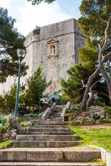 Fototapeta na wymiar Medieval Fort Lovrijenac located on the western wall of Dubrovnik city