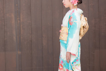 振袖の女性