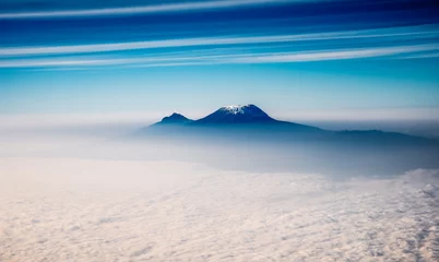 Fotobehang Kilimanjaro Mount Kilimanjaro vanuit de lucht
