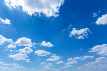 Naklejka na ściany i meble The blue sky and white clouds indicate pure and freshing