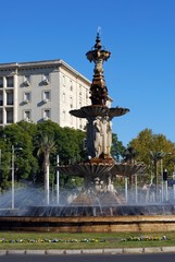 Fototapeta premium Large fountain in the Plaza Don Juan de Austria, Seville, Spain.