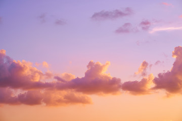 Obraz premium wide angle beautiful romantic purple sunset sky