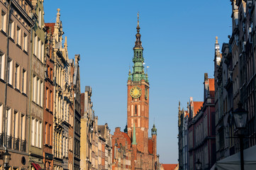 Fototapeta premium Buildings along Dluga Street leading towards old City Hall