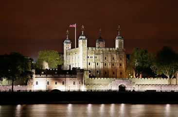 Night view of Tower of London
