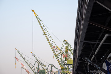 Fototapeta premium shipyard crane at Port of Kobe